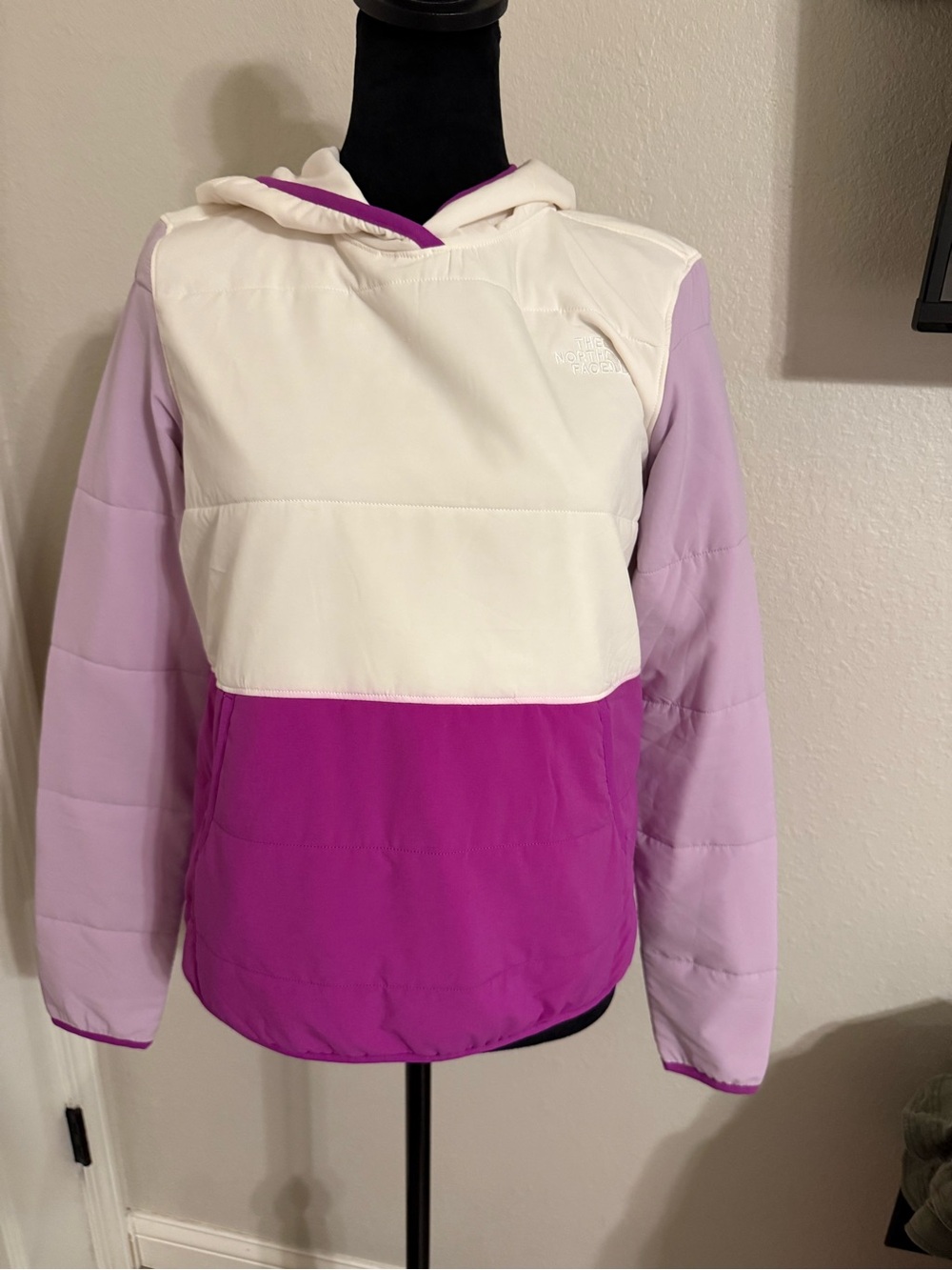 The North Face Girls' Colorblock Hooded Puffer Jacket in Cream & Purple